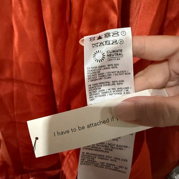 New Reformation Sera Silk Two Piece Set - Picture 4 of 6